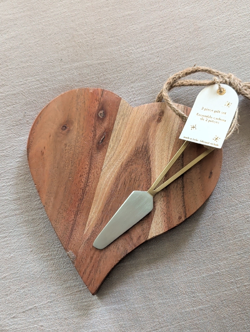 Heart Shaped Wood Cheese Board with Knife Spreader